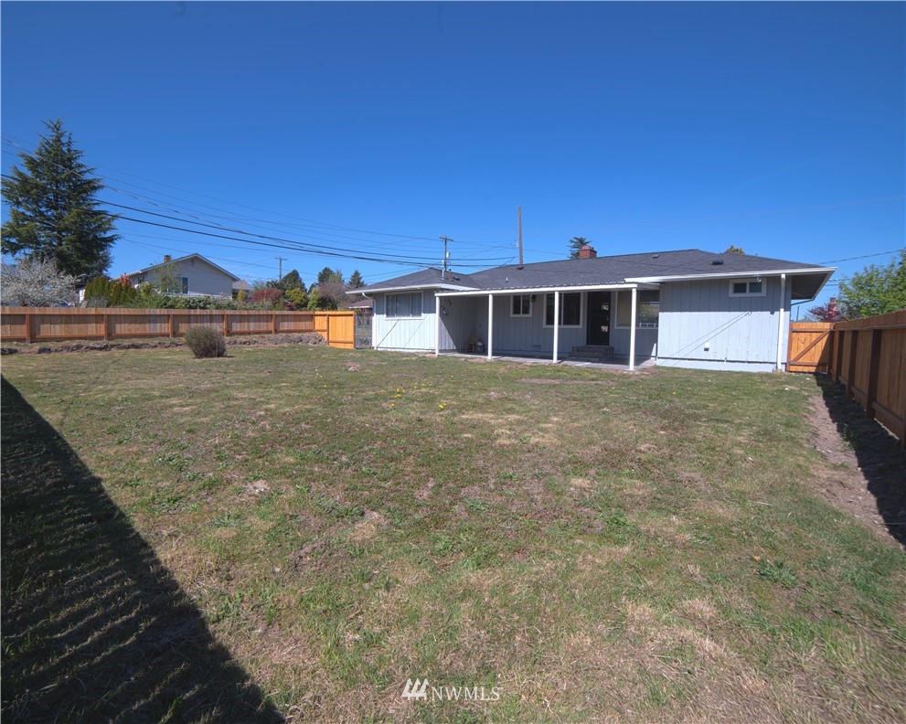 10803 Renton Avenue South Seattle, WA 98178 - Photo 19 of 21 Gallery Image 19