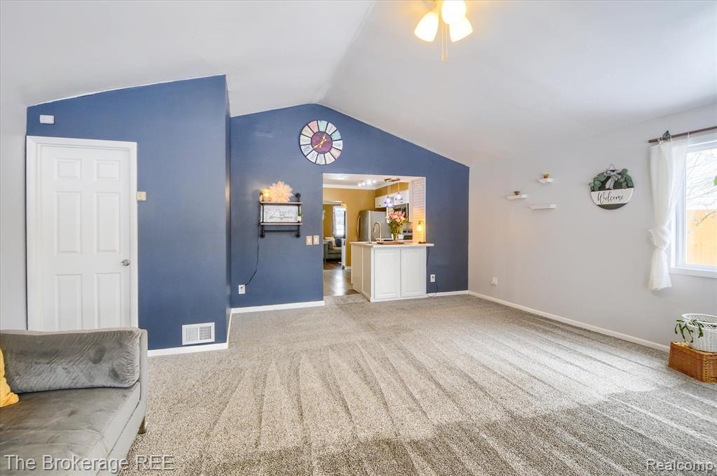 2477 Covert Road Burton, MI 48509 - Photo 26 of 41
