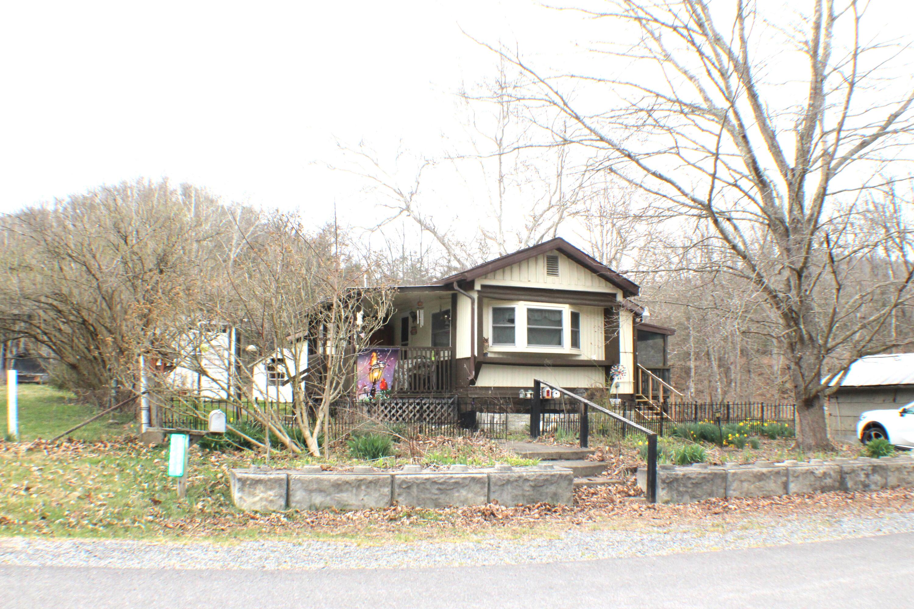 11963 Edray Road Cass, WV 24927 - Photo 2 of 29 Gallery Image 2