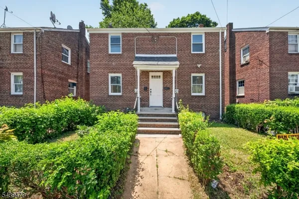 $399,000 | 1378 Hamilton Street, Elizabeth, NJ 07208