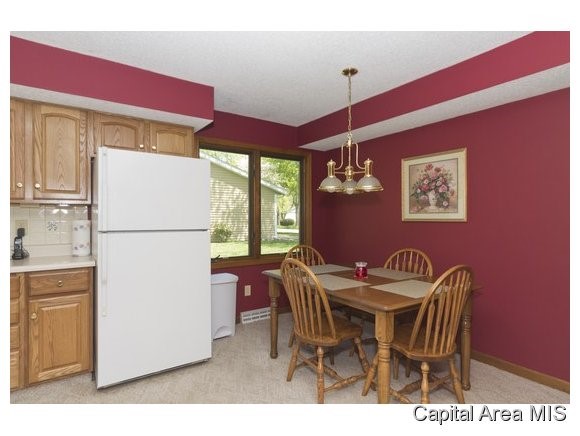 103 Bellerive Road Springfield, IL 62704 - Photo 6 of 19