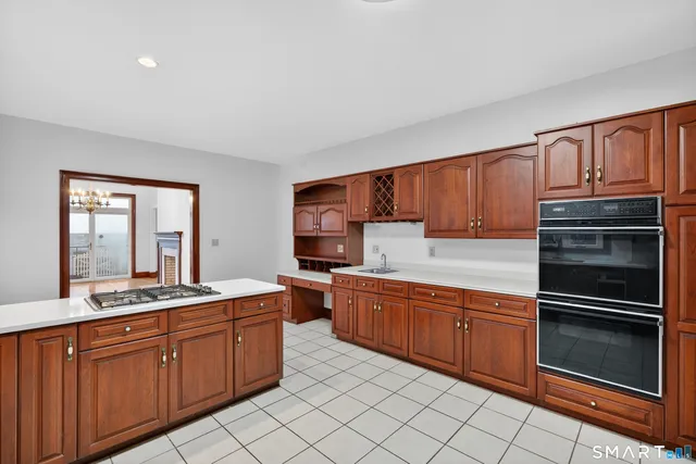 $10,000 | 82 Limewood Avenue, Branford, CT 06405