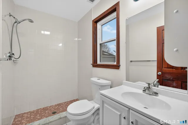 $10,000 | 82 Limewood Avenue, Branford, CT 06405