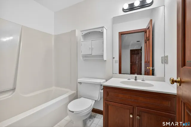 $10,000 | 82 Limewood Avenue, Branford, CT 06405