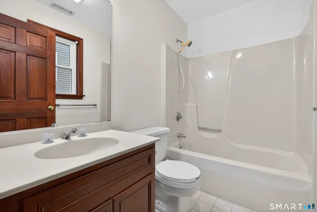 $10,000 | 82 Limewood Avenue, Branford, CT 06405