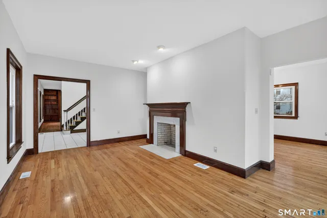 $10,000 | 82 Limewood Avenue, Branford, CT 06405