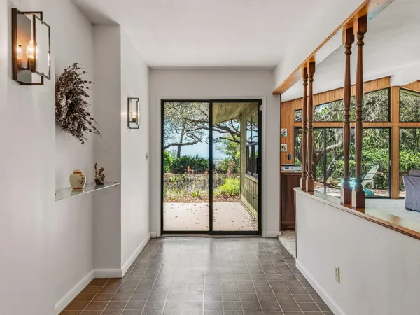 $719,000 | 17 South Bay Shore Drive, Eastpoint, FL 32328