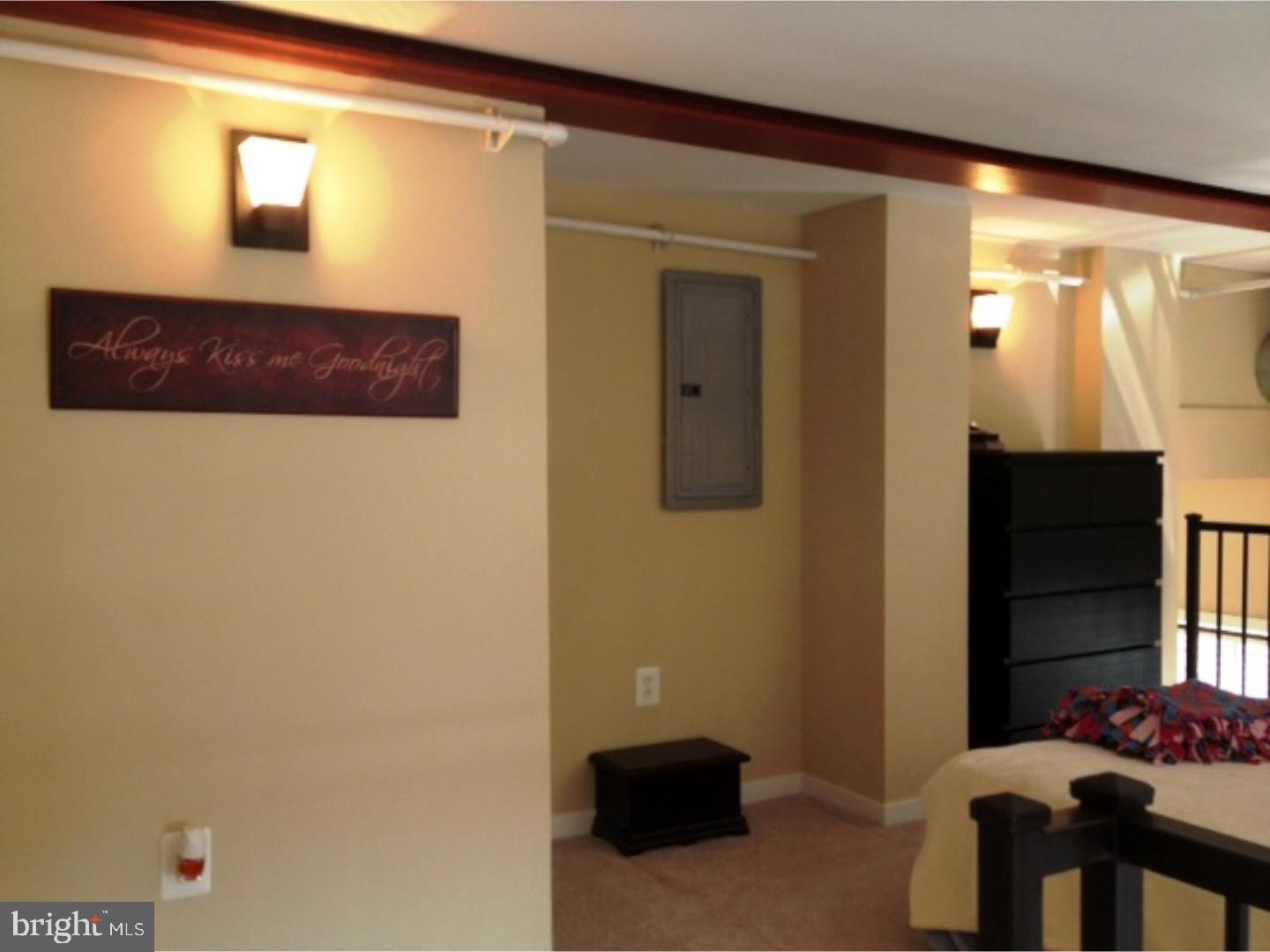 1201-15 Fitzwater Street, Unit 204 Philadelphia, PA 19147 - Photo 3 of 11