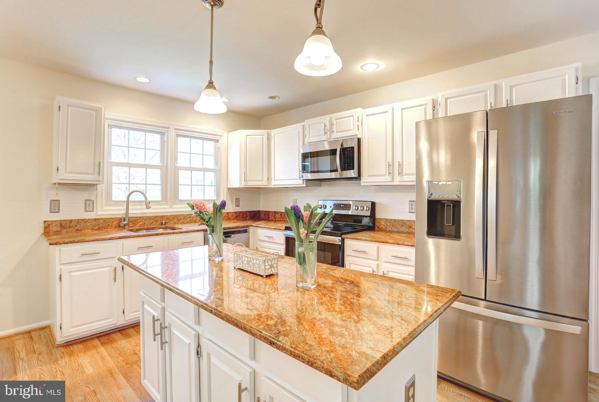 18 Franklin Tree Court Catonsville, MD 21228 - Photo 13 of 68