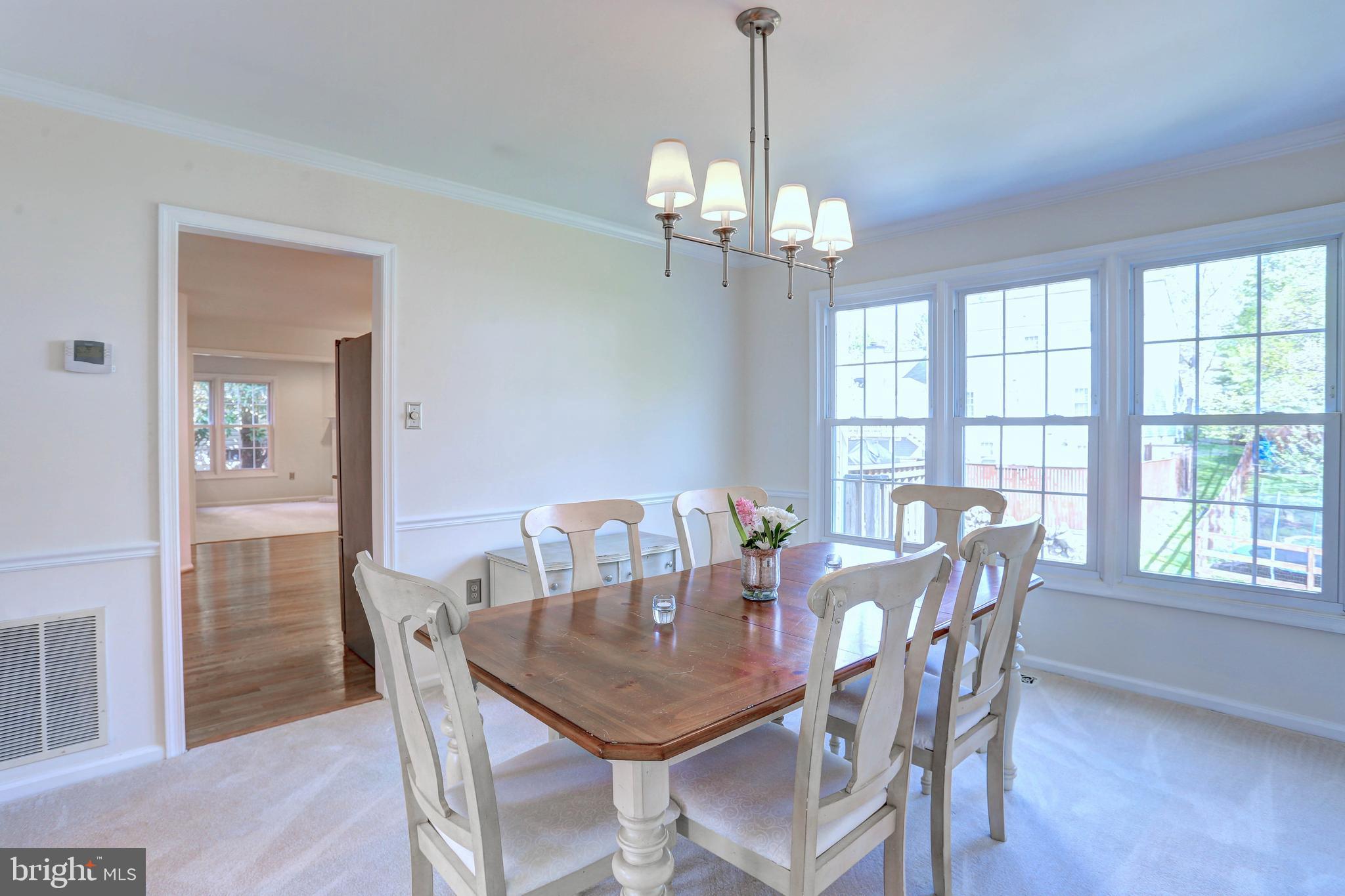 18 Franklin Tree Court Catonsville, MD 21228 - Photo 8 of 68
