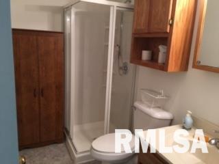 409 South Williams Street Colchester, IL 62326 - Photo 11 of 19 Gallery Image 11