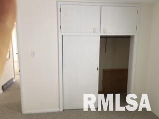 409 South Williams Street Colchester, IL 62326 - Photo 8 of 19 Gallery Image 8