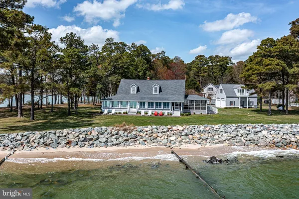 $1,995,000 | 672 Taskmaker Lane, Reedville, VA 22539