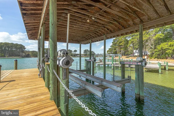 $1,995,000 | 672 Taskmaker Lane, Reedville, VA 22539