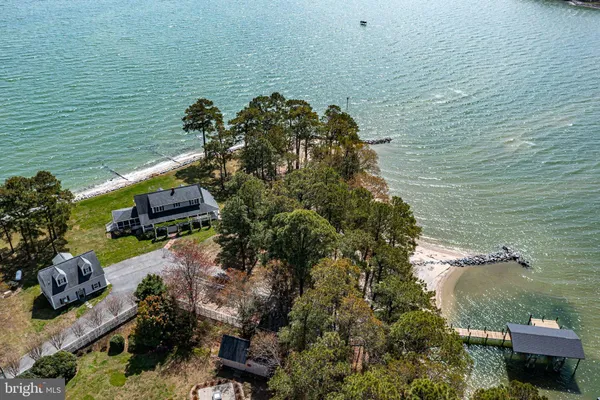 $1,995,000 | 672 Taskmaker Lane, Reedville, VA 22539