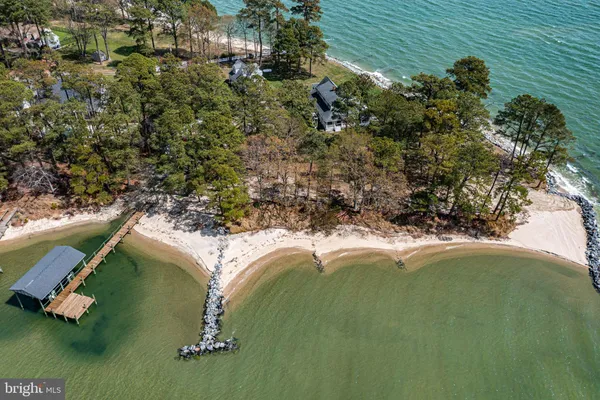 $1,995,000 | 672 Taskmaker Lane, Reedville, VA 22539