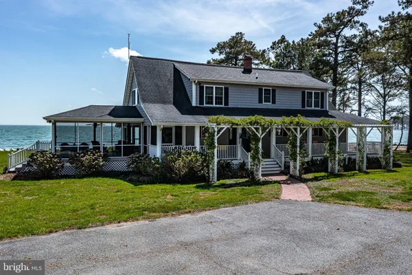 $1,995,000 | 672 Taskmaker Lane, Reedville, VA 22539