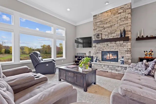 $1,699,900 | 5343 Sundust Court, De Pere, WI 54115