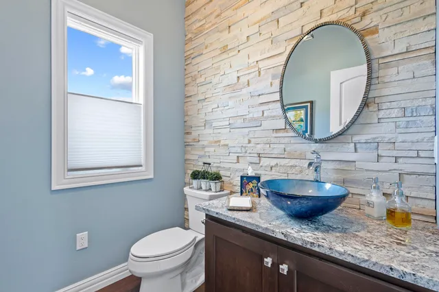 $1,699,900 | 5343 Sundust Court, De Pere, WI 54115