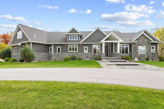$1,699,900 | 5343 Sundust Court, De Pere, WI 54115