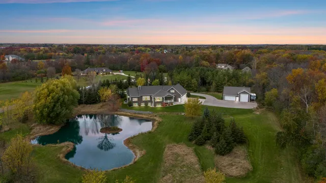 $1,699,900 | 5343 Sundust Court, De Pere, WI 54115