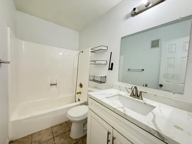 $335,000 | 475 North Midway Drive, Unit 169, Escondido, CA 92027