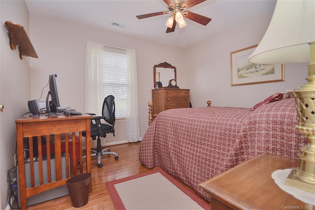 9600 Marshbrooke Road Matthews, NC 28105 - Photo 22 of 27 Gallery Image 22