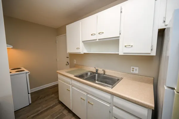 $98,500 | 2277 Union Avenue, Unit 408, Memphis, TN 38104