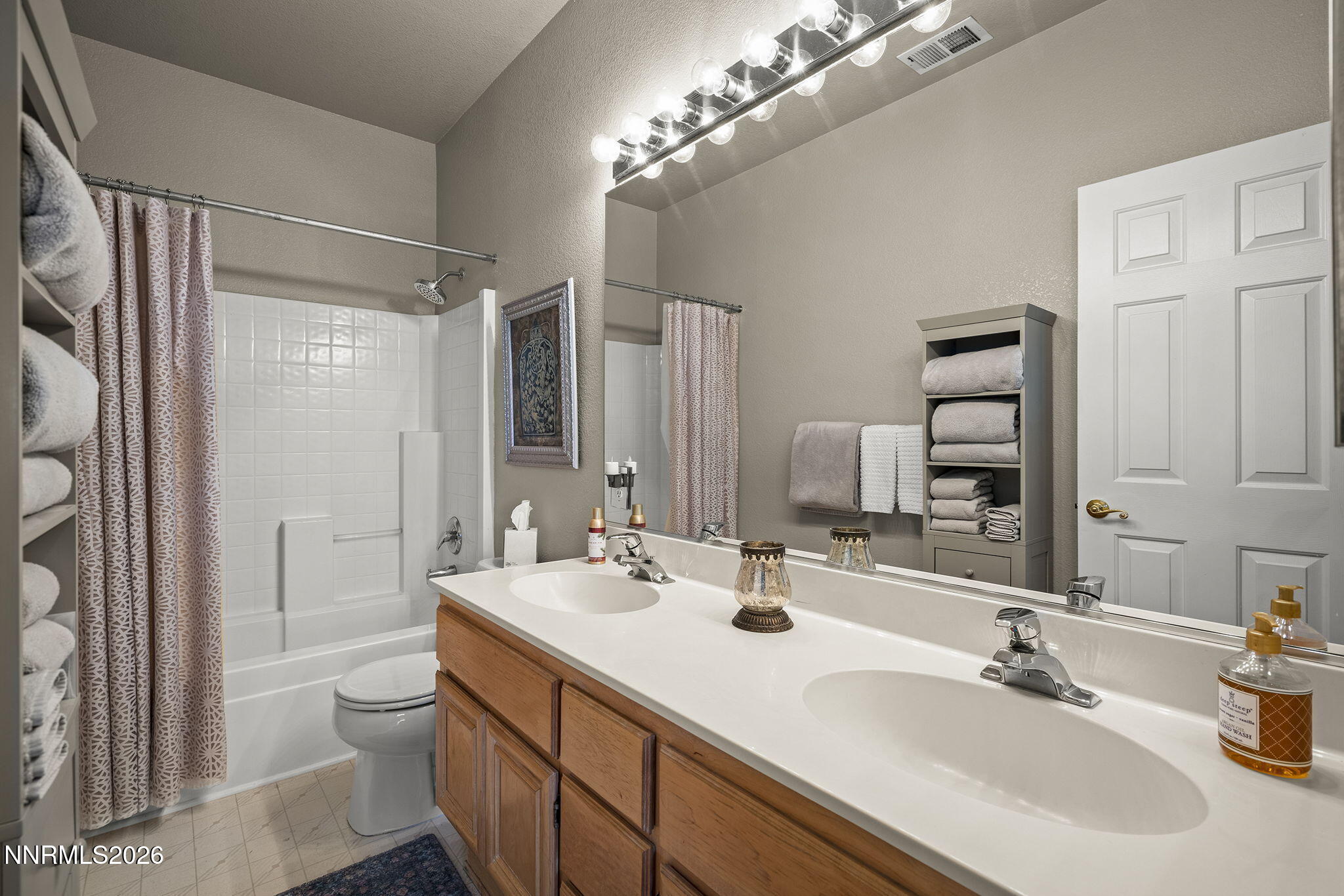 1601 Ashworth Court Reno, NV 89521 - Photo 17 of 35 16-web-or-mls-_DSC6999