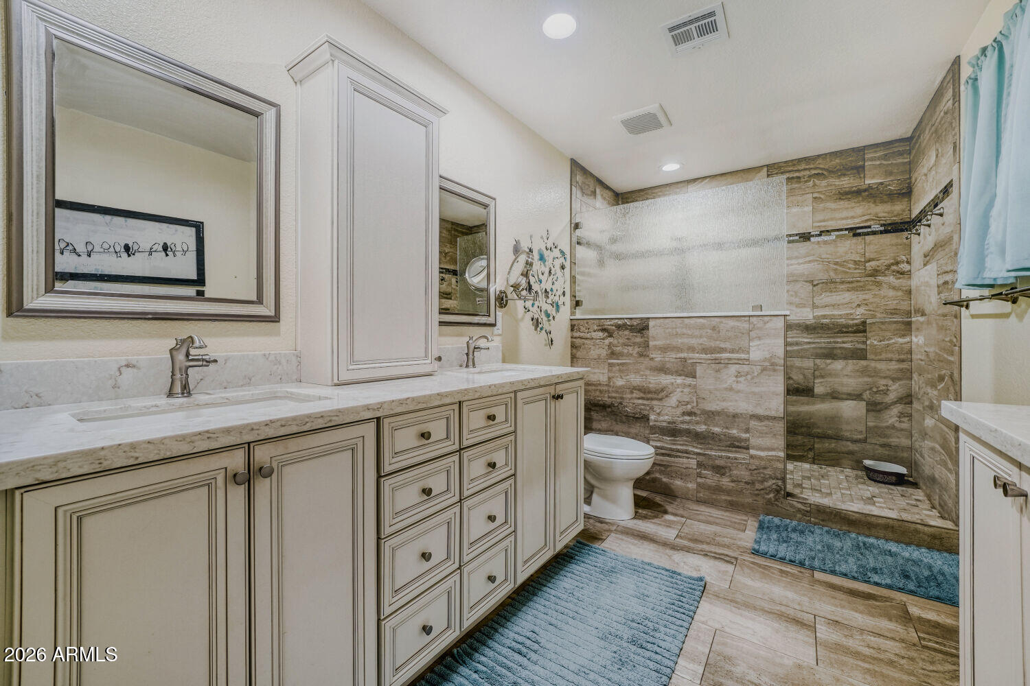 10226 East Iris Road Mesa, AZ 85207 - Photo 16 of 53 Primary Bathroom