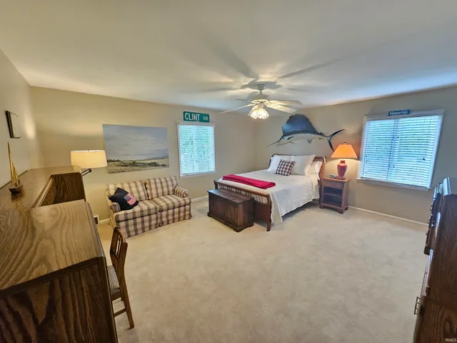 $897,500 | 16 Johnson Place, Evansville, IN 47714