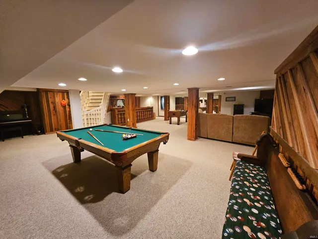 $889,500 | 16 Johnson Place, Evansville, IN 47714