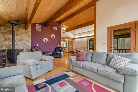 $799,900 | 7170 Brooks Road, Highland, MD 20777