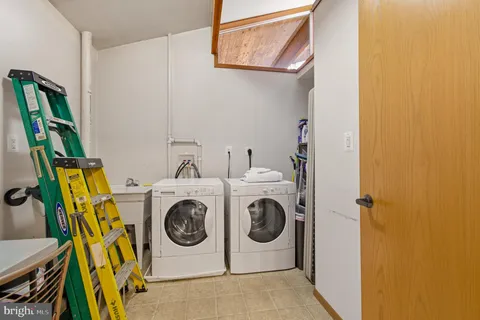 $799,900 | 7170 Brooks Road, Highland, MD 20777