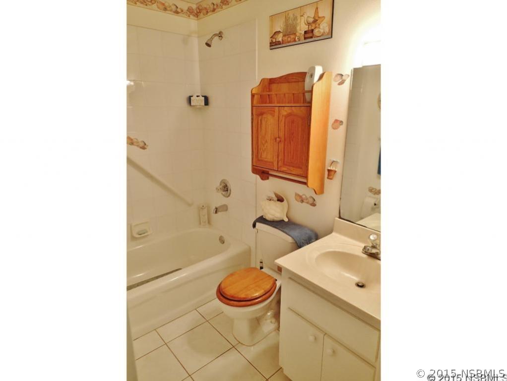 3028 Unity Tree Drive Edgewater, FL 32141 - Photo 9 of 16 Gallery Image 9