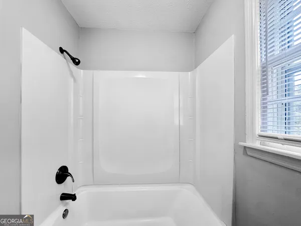 $1,795 | 3865 Morning Creek Drive, South Fulton, GA 30349