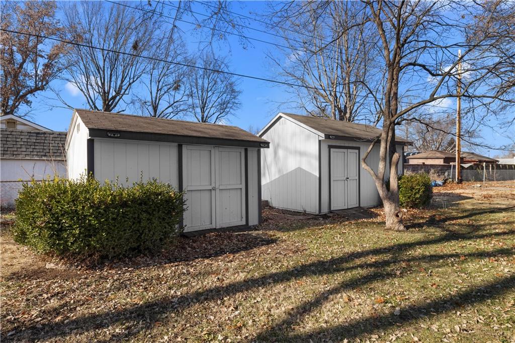 17504 East R D Mize Road Independence, MO 64057 - Photo 24 of 29