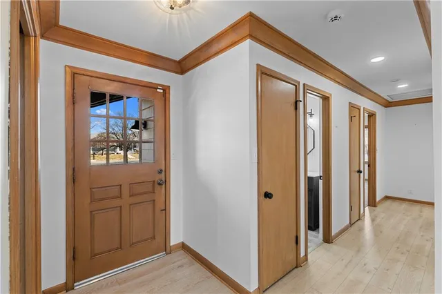 $340,000 | 17504 East R D Mize Road, Independence, MO 64057