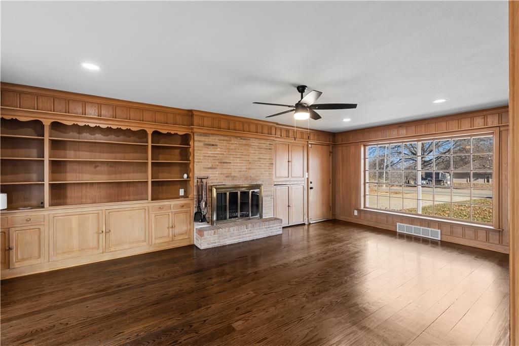 17504 East R D Mize Road Independence, MO 64057 - Photo 7 of 29