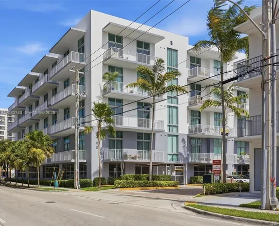 $313,000 | 2100 Van Buren Street, Unit 322, Hollywood, FL 33020
