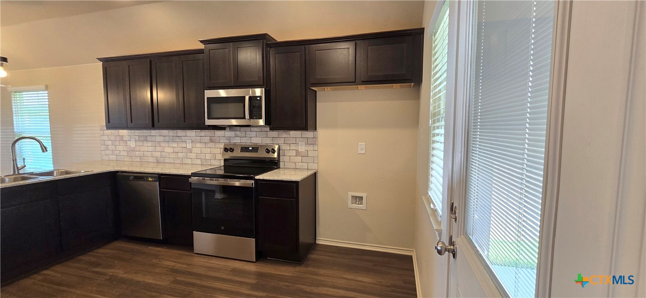 322 Monty Road Copperas Cove, TX 76522 - Photo 4 of 19