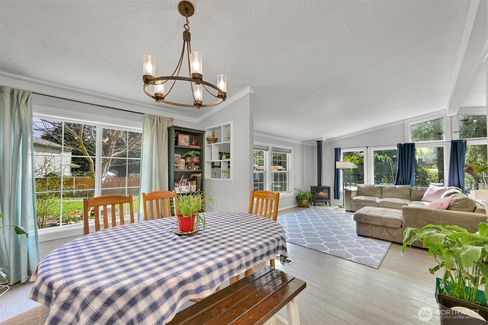 8118 Pony Express Way Maple Falls, WA 98266 - Photo 9 of 40