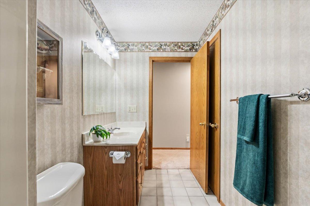 13160 Red Fox Road Rogers, MN 55374 - Photo 41 of 59