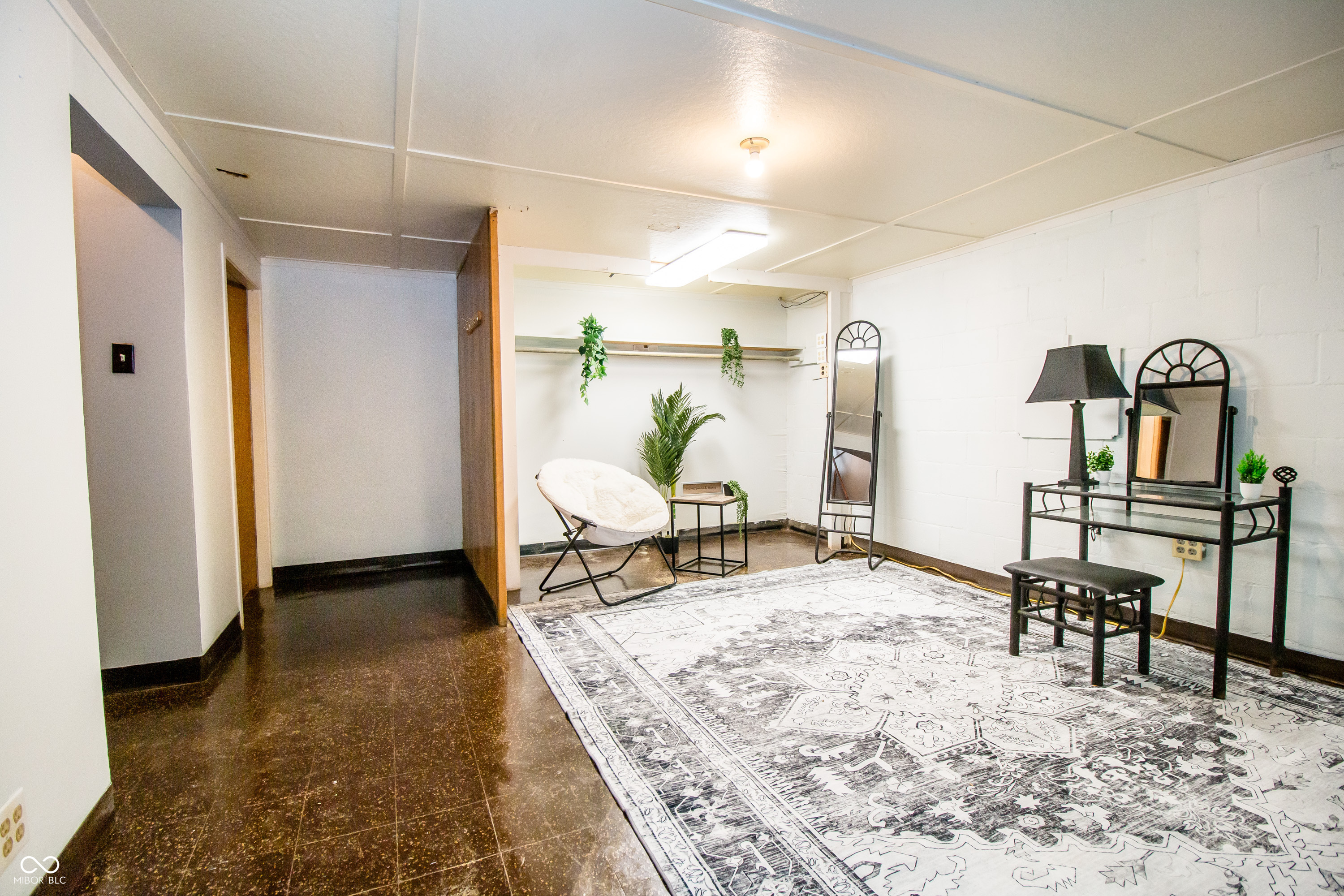 1607 25th Street Columbus, IN 47201 - Photo 25 of 29