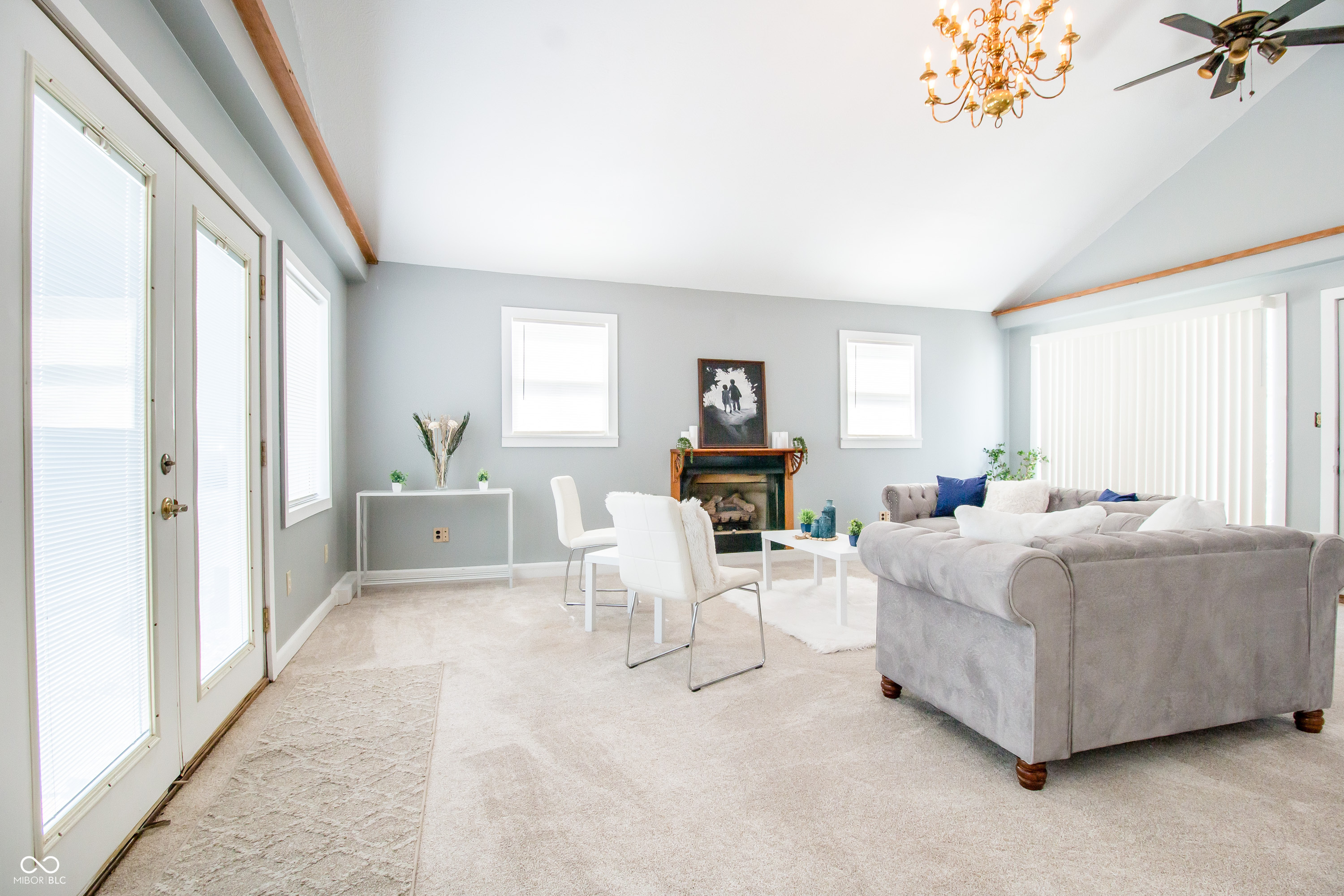 1607 25th Street Columbus, IN 47201 - Photo 5 of 29