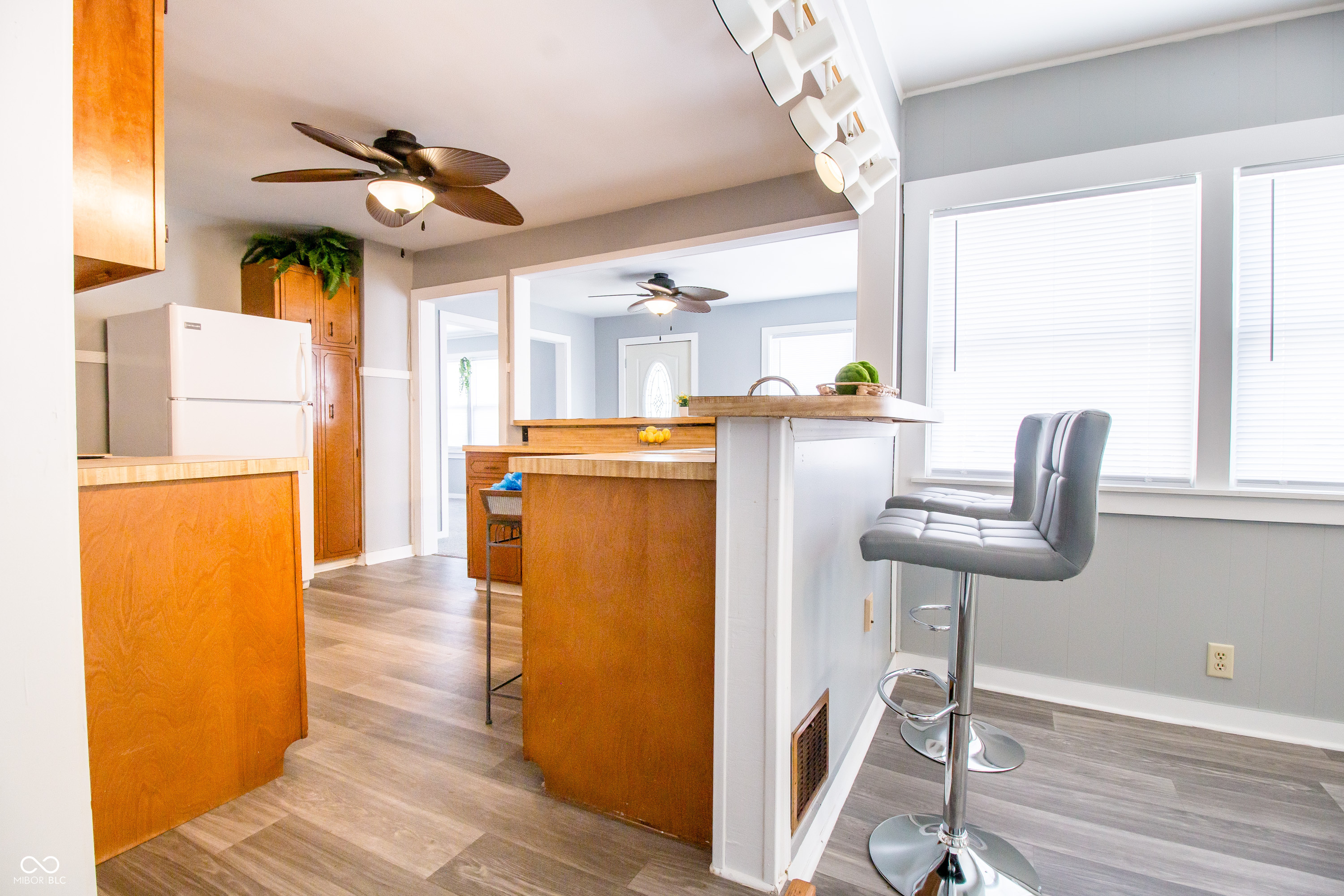 1607 25th Street Columbus, IN 47201 - Photo 10 of 29