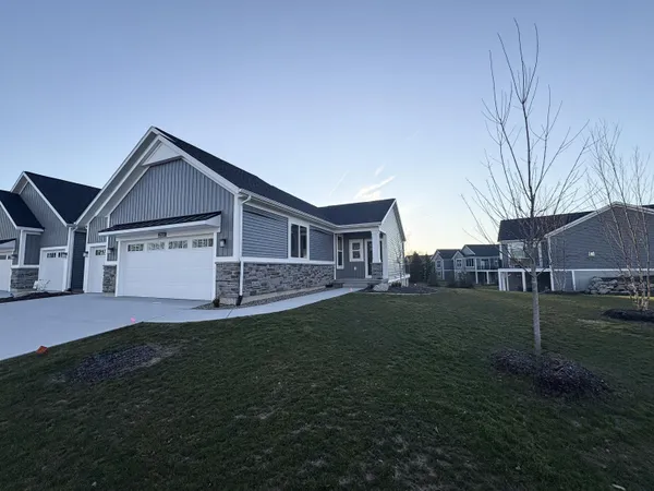 $524,875 | 2551 Ravines Trail Drive Southwest, Byron Center, MI 49315