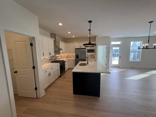 $528,875 | 2551 Ravines Trail Drive Southwest, Byron Center, MI 49315