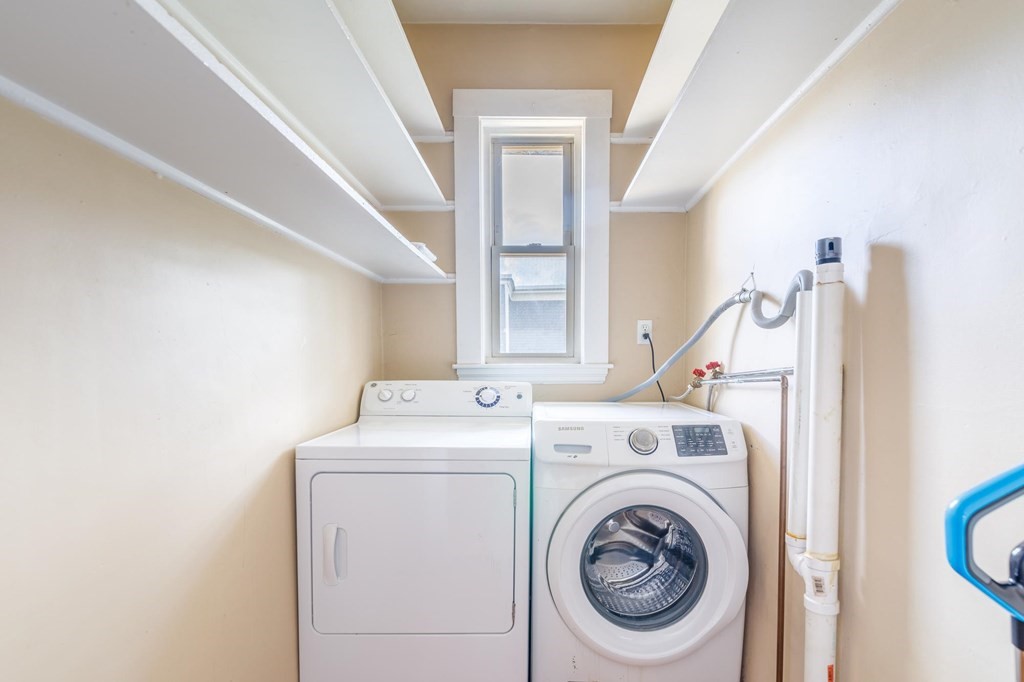 24 Willis Street, Unit 3 Boston, MA 02125 - Photo 12 of 16