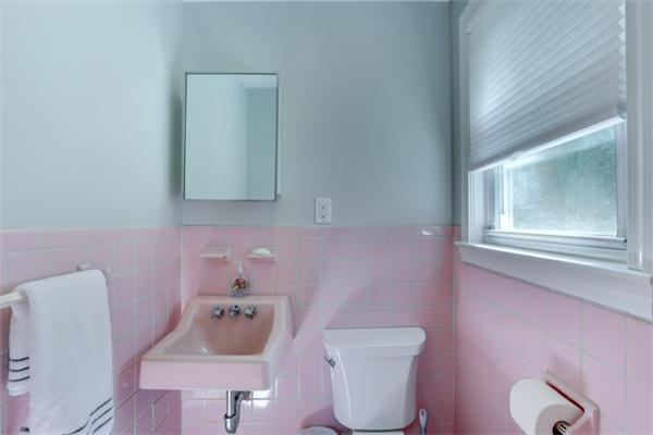 49 Brookbridge Road Stoneham, MA 02180 - Photo 20 of 28 Gallery Image 20